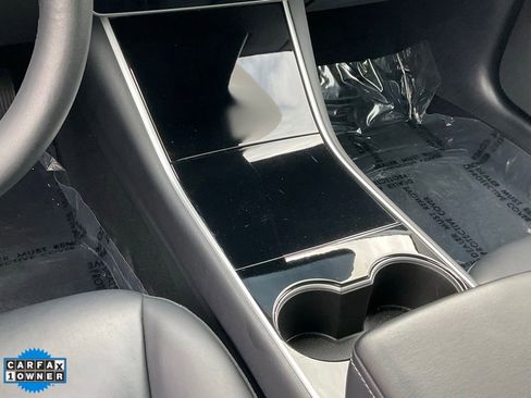 Used 2019 Tesla Model 3 Standard Range Plus image 43