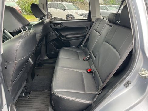 Used 2014 Subaru Forester 2.5i Touring image 10