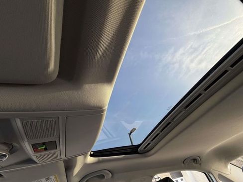 Used 2020 Volkswagen Passat 2.0T SE w/ Sunroof Package image 23