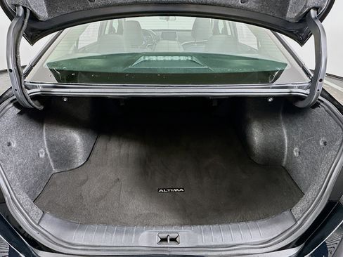 Used 2024 Nissan Altima 2.5 SV image 26