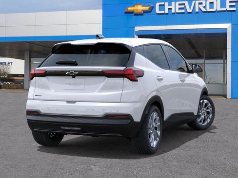 New 2027 Chevrolet Bolt LT w/ Comfort Package image 4