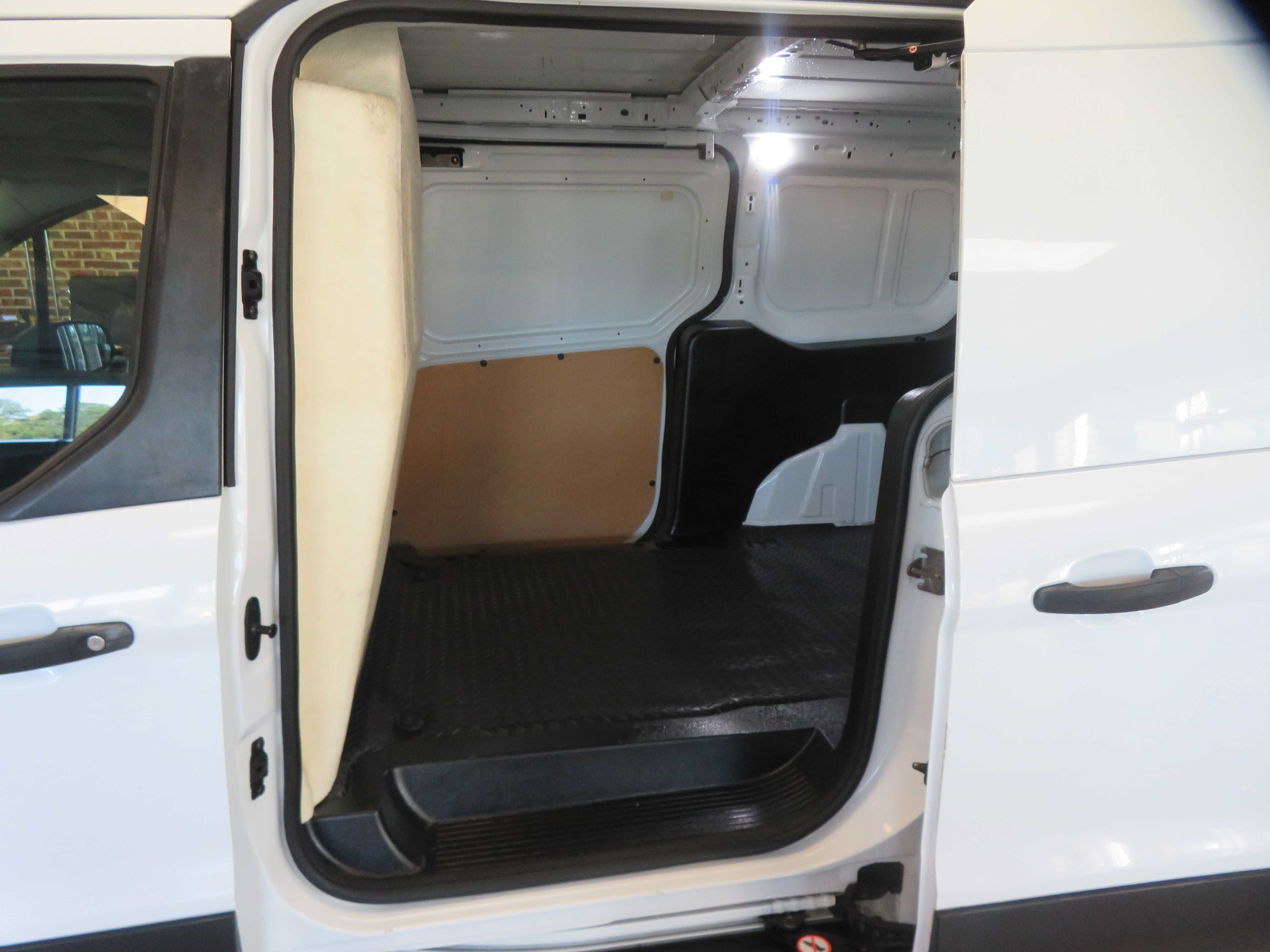 Used 2021 Ford Transit Connect XL w/ CNG/LPG Engine Prep Package FWD image 17