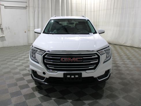 Used 2023 GMC Terrain SLT AWD/4WD image 31