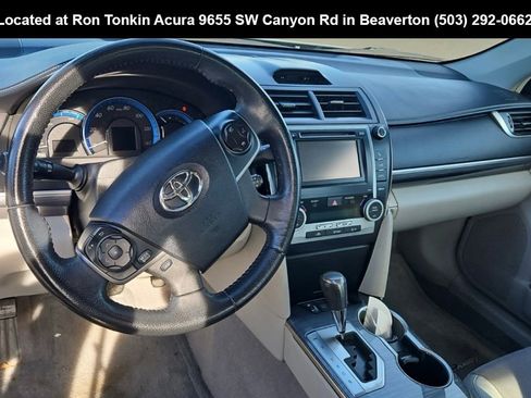 Used 2012 Toyota Camry XLE w/ Leather Pkg image 8