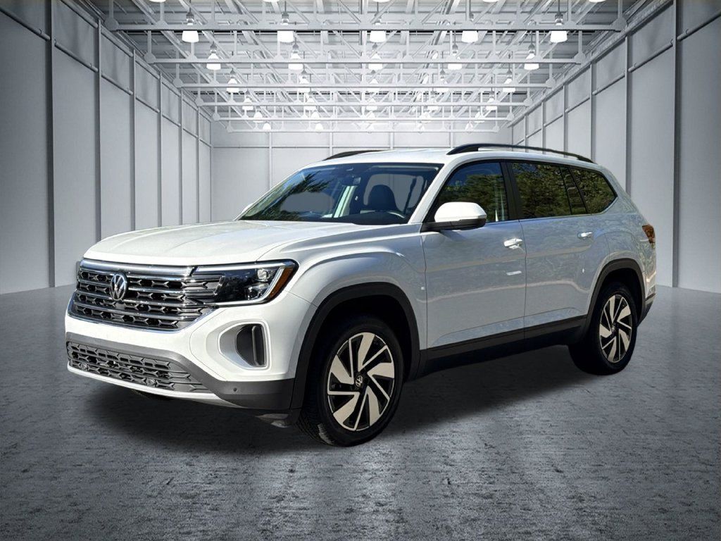 Used 2025 Volkswagen Atlas SE FWD image 3