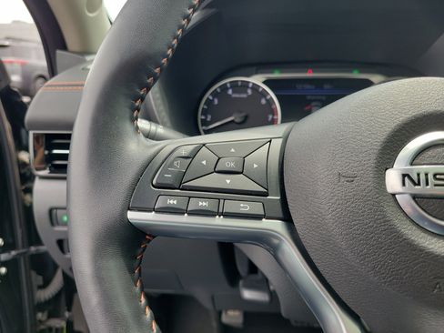 Certified 2021 Nissan Sentra SR w/ SR Premium Package FWD image 22