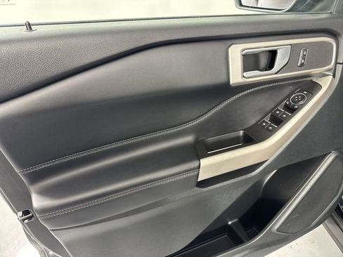 Used 2023 Ford Explorer XLT w/ Equipment Group 202A image 17