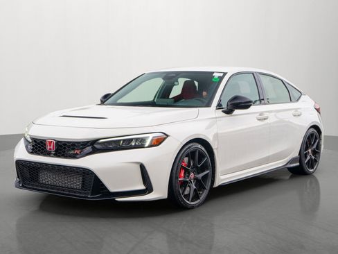Used 2025 Honda Civic Type R image 3