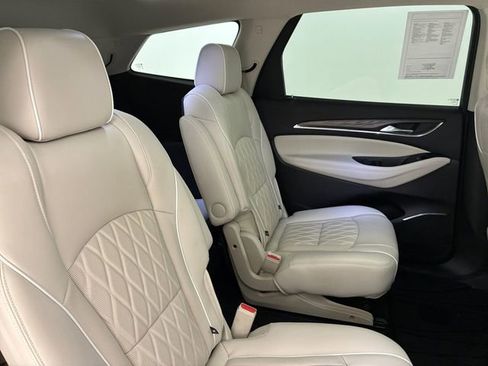 Used 2022 Buick Enclave Avenir w/ Trailering Package, 5000 lbs. image 16