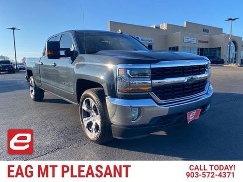 Used 2018 Chevrolet Silverado 1500 LT w/ LT Fleet Convenience Package image 1