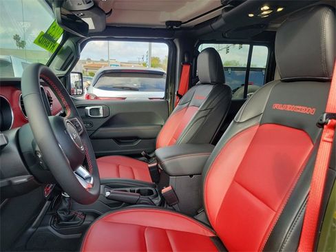 Used 2023 Jeep Wrangler Unlimited Rubicon 4xe image 15