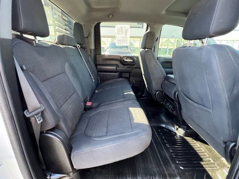 Used 2022 Chevrolet Silverado 3500 LT w/ Convenience Package image 14