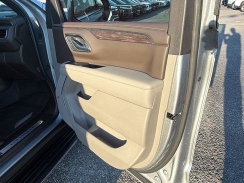 Certified 2024 Chevrolet Tahoe LT w/ LT Signature Plus Package image 16