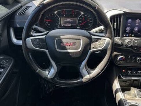 Used 2019 GMC Terrain SLT image 14