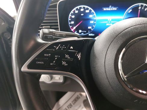 Used 2024 Mercedes-Benz GLE 450e 4MATIC image 18