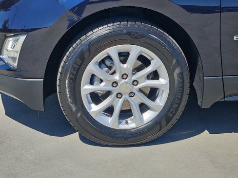 Used 2021 Chevrolet Equinox LT FWD image 32