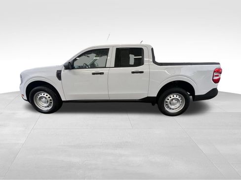Used 2025 Ford Maverick XL w/ Equipment Group 102A image 9
