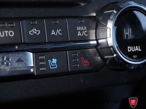 Used 2022 Ford F350 Lariat w/ Tremor Off-Road Package image 45