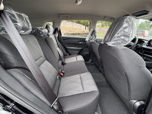 New 2026 Nissan Rogue SV w/ Cold Weather Package AWD/4WD image 9