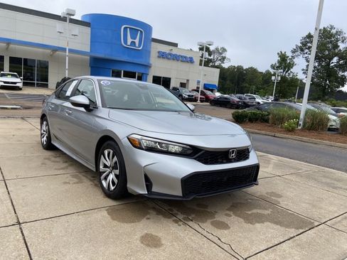 Used 2025 Honda Civic LX image 2