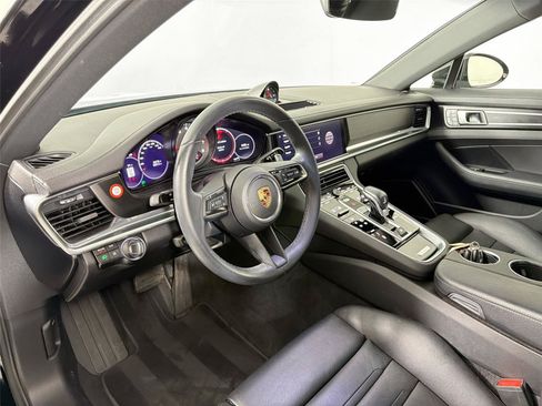 Certified 2023 Porsche Panamera Platinum Edition RWD image 4