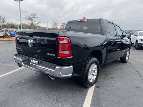 Used 2024 RAM 1500 Laramie AWD/4WD image 7