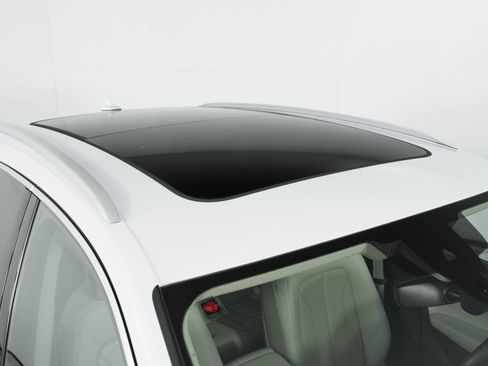 Certified 2023 Audi Q5 2.0T Premium w/ Convenience Package image 14