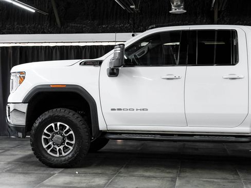 Used 2022 GMC Sierra 2500 SLE w/ SLE Convenience Package image 16