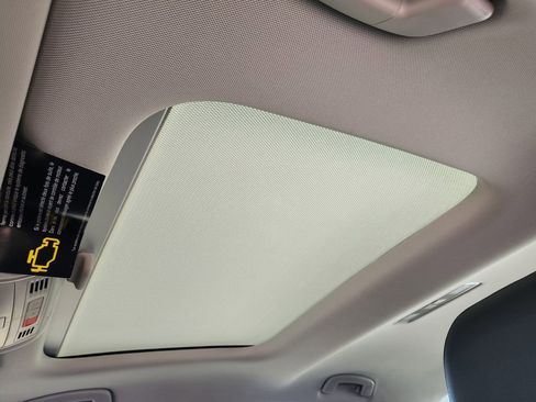 New 2026 Volkswagen Jetta SEL image 14