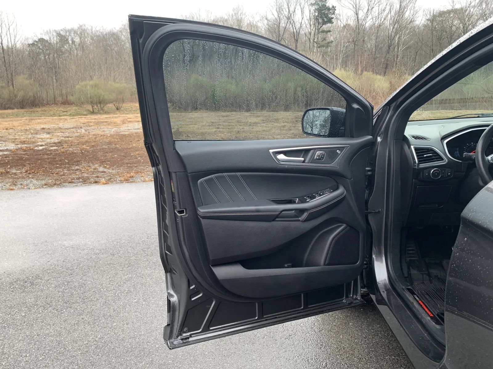 Used 2019 Ford Edge ST w/ Equipment Group 401A AWD/4WD image 28