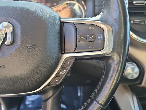 Used 2020 RAM 1500 Laramie image 17