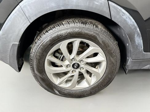 Used 2017 Hyundai Tucson SE image 32