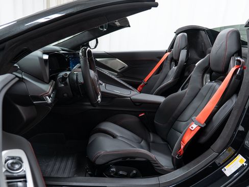 Used 2024 Chevrolet Corvette Z06 w/ Battery Protection Package RWD image 15