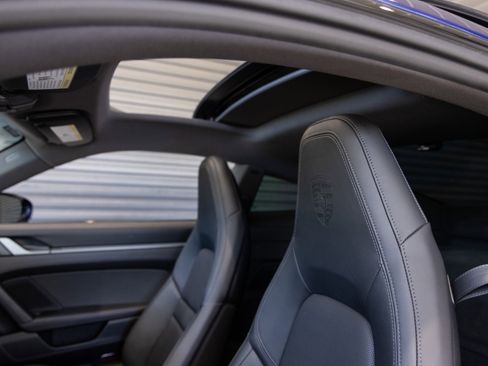 Used 2025 Porsche 911 Carrera image 23