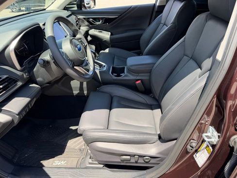 Used 2025 Subaru Outback Touring XT w/ Popular Package #2 image 24