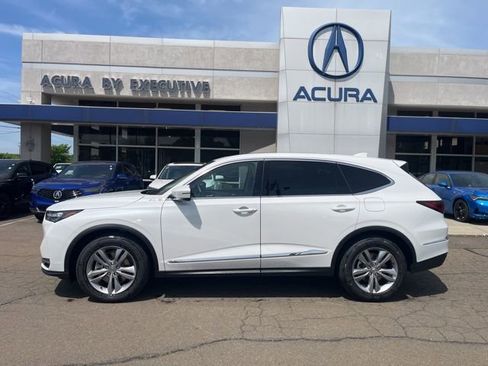 Used 2026 Acura MDX SH-AWD image 1