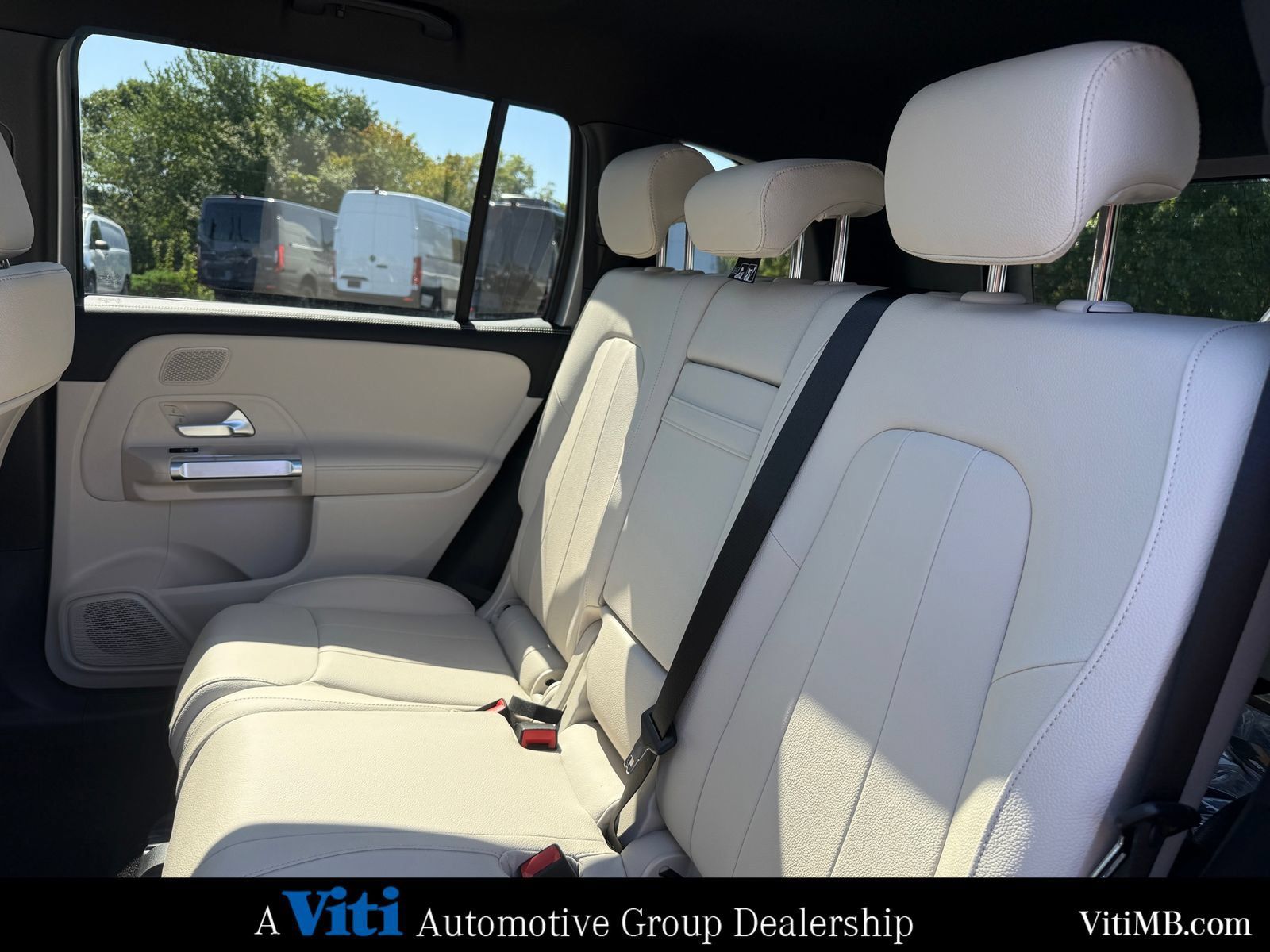 New 2026 Mercedes-Benz GLB 250 4MATIC image 15