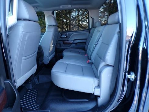 Used 2018 GMC Sierra 1500 SLT w/ SLT Premium Package image 8