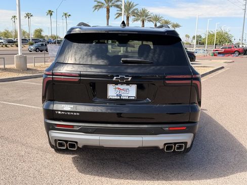 Used 2026 Chevrolet Traverse LT w/ Driver Confidence Package FWD image 43