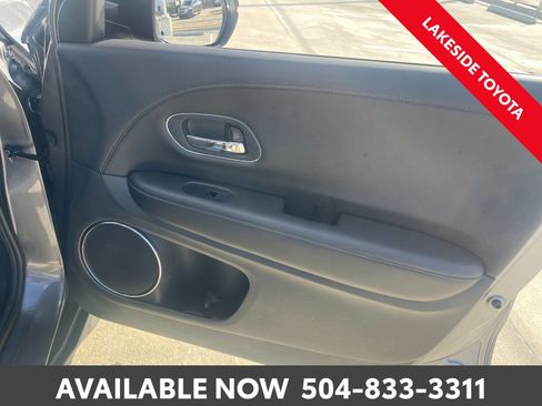 Used 2022 Honda HR-V EX-L image 19