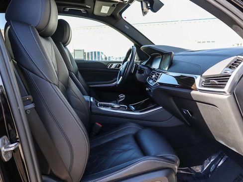 Used 2023 BMW X5 sDrive40i w/ Parking Assistance Package image 16