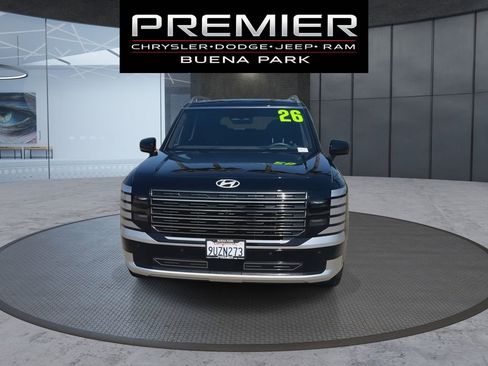Used 2026 Hyundai Palisade Calligraphy AWD/4WD image 3