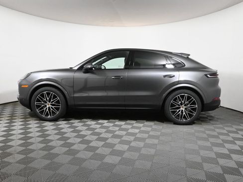 Used 2026 Porsche Cayenne Coupe AWD/4WD image 2