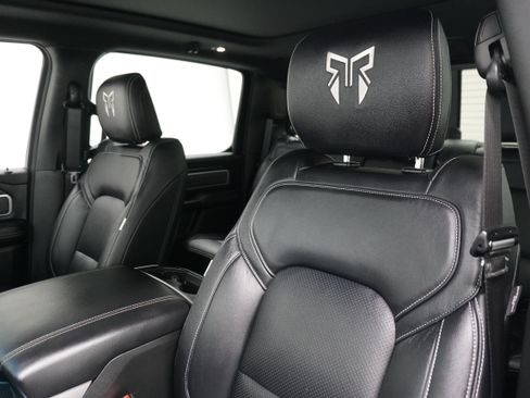 Used 2022 RAM 1500 Big Horn AWD/4WD image 12