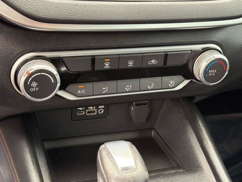 Used 2020 Nissan Altima 2.5 SR FWD image 17