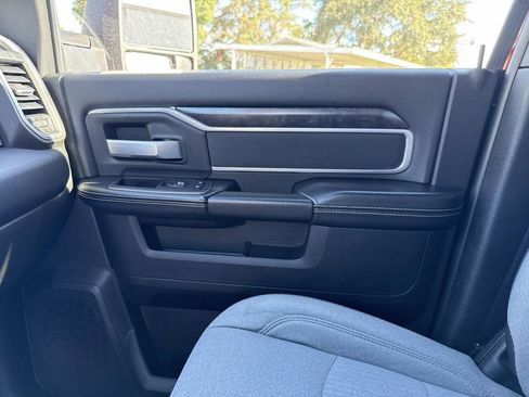 Used 2024 RAM 2500 Big Horn image 27