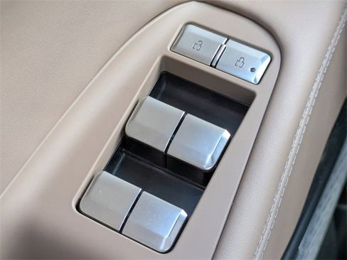 New 2025 Lincoln Navigator Black Label image 26