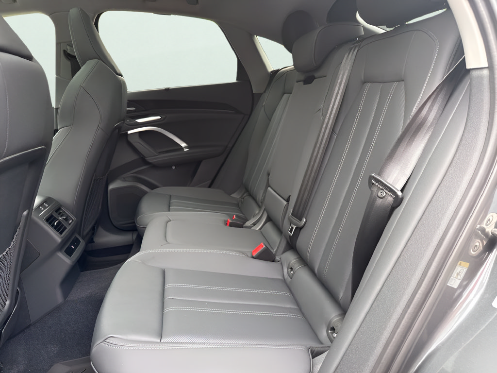 New 2026 Audi Q5 Premium Plus AWD/4WD image 30