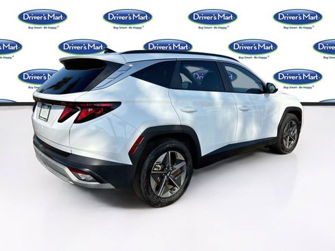 Used 2025 Hyundai Tucson SEL FWD image 7