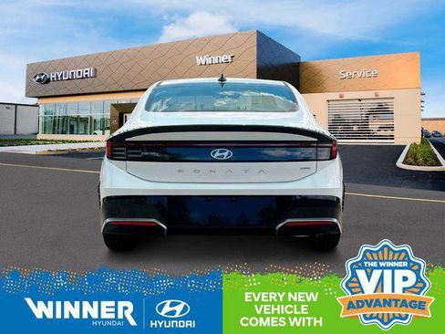 New 2025 Hyundai Sonata SEL image 7
